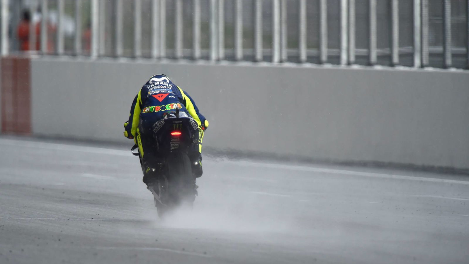 MotoGP Valencia - Friday LIVE!