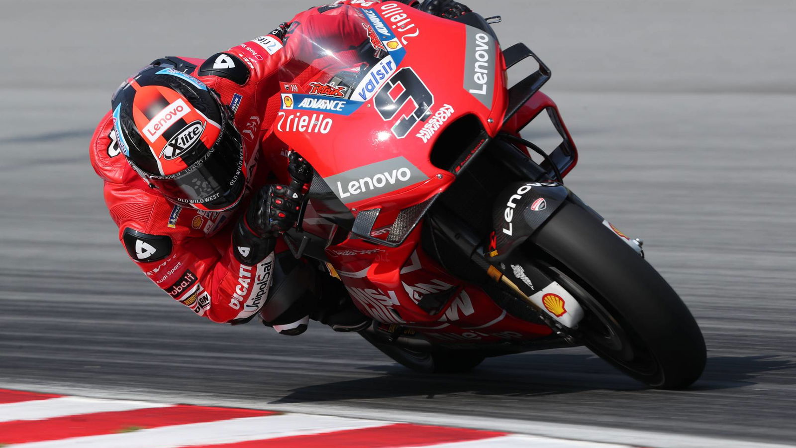 Petrucci: Dovi said 'it's the opposite, you have to wait'