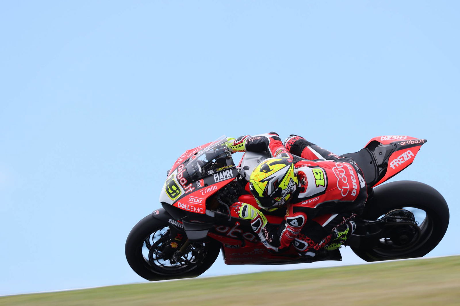 Rea eyes fightback at favoured circuit