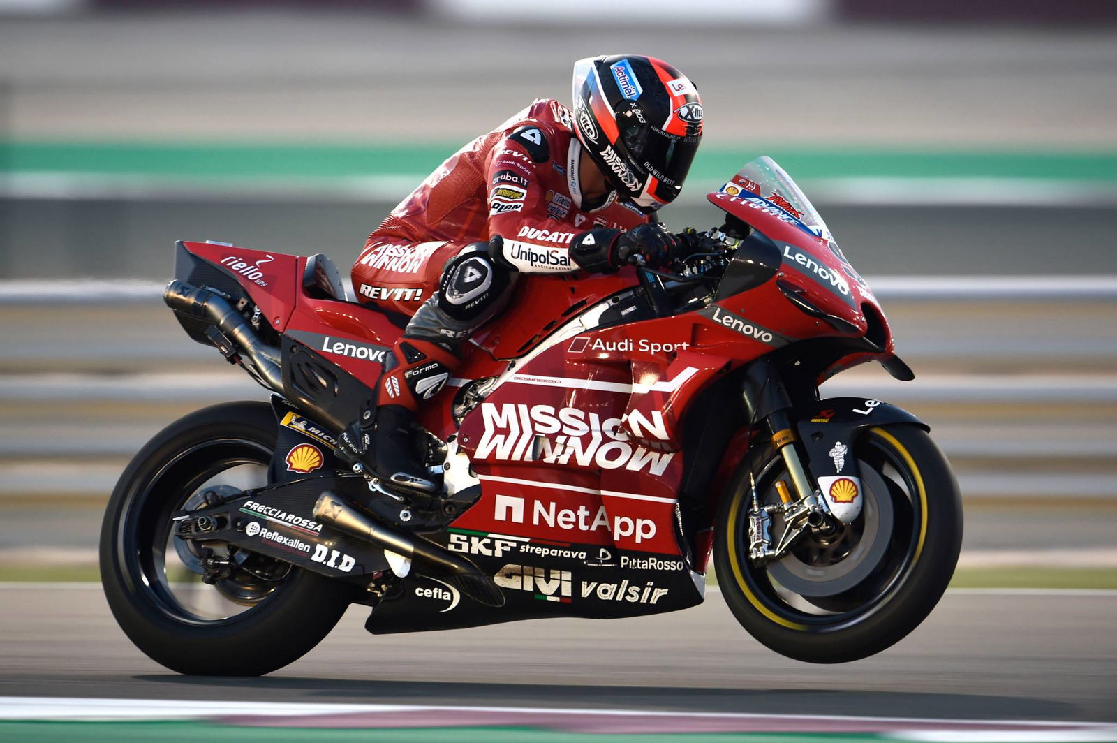 Lorenzo: Riders want earlier Qatar MotoGP start