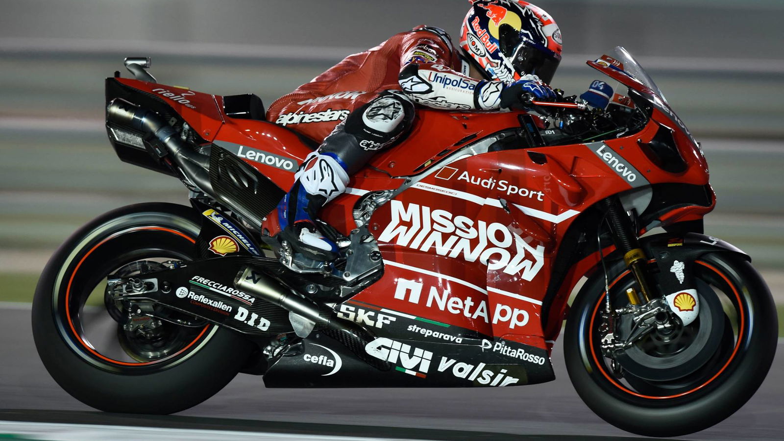 Dovizioso sees off Marquez in final-lap thriller