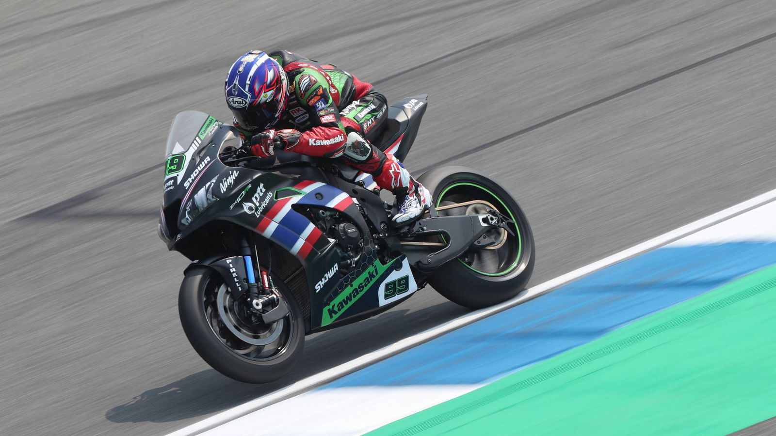 Warokorn taken to hospital following sprint race off