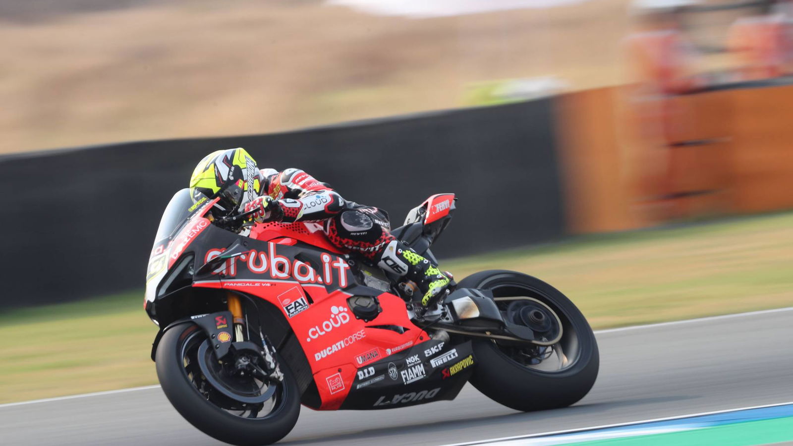 Bautista bolts to maiden World Superbike pole with lap record