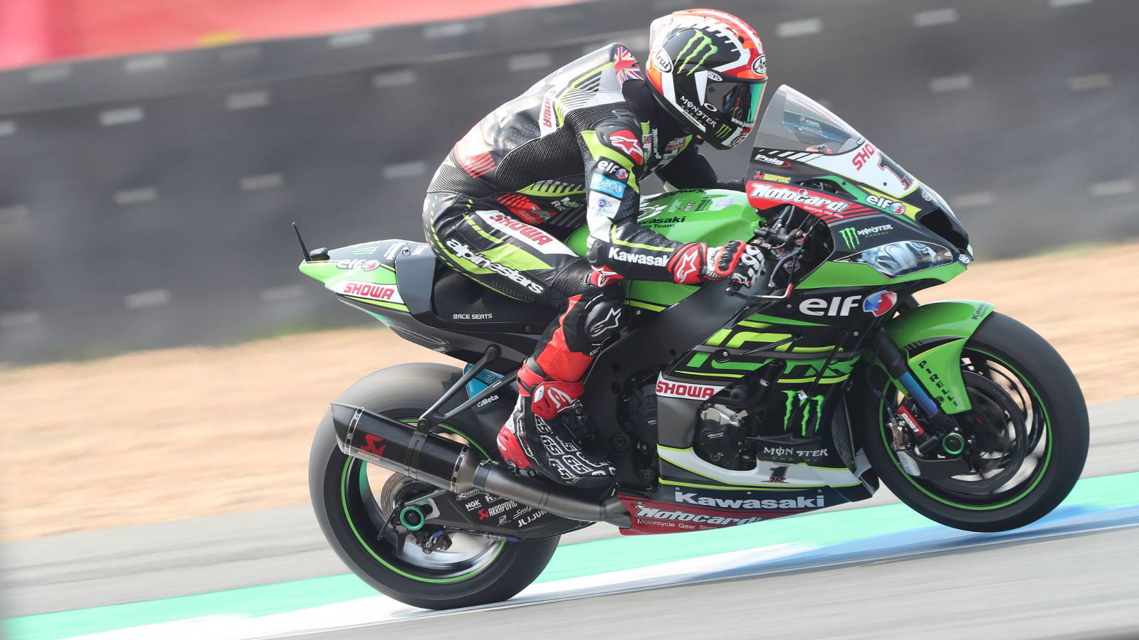 Rea tops damp FP3 at Donington Park