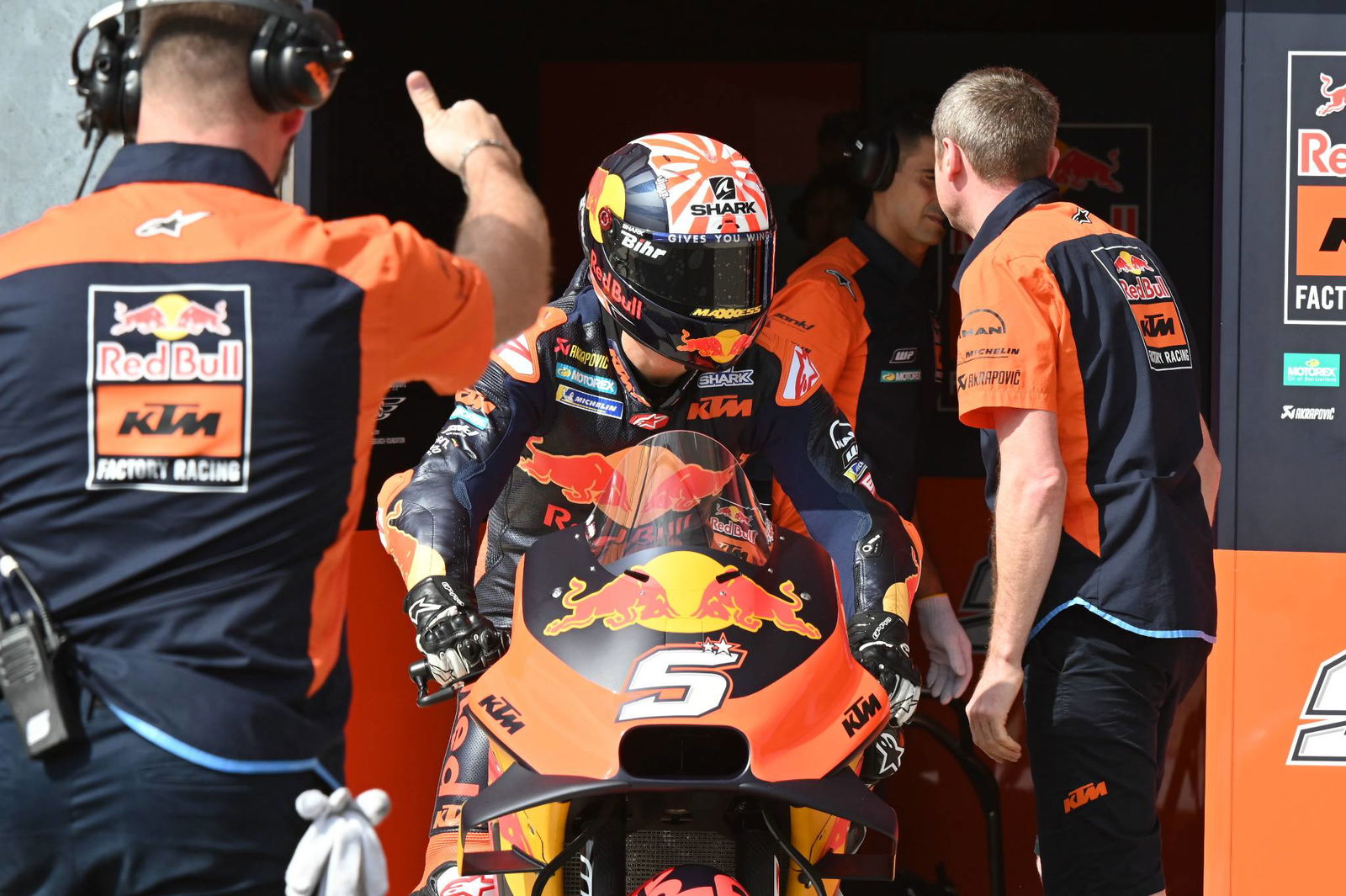‘Expectation is for Alex Marquez to fight for the title’