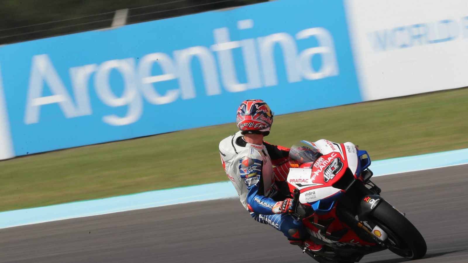 Miller up front despite 'filthy fall', Crutchlow banter