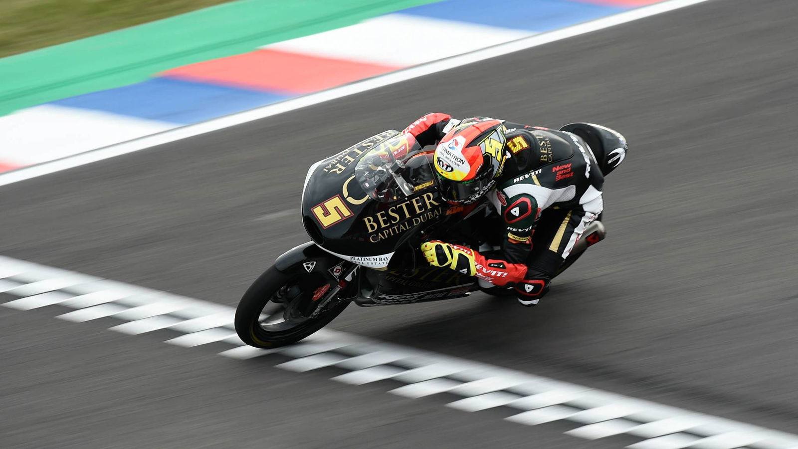 Moto3 Argentina: Magnificent Masia claims career first pole