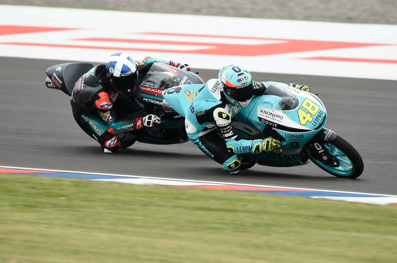 KTM confirms Oliveira contract extension