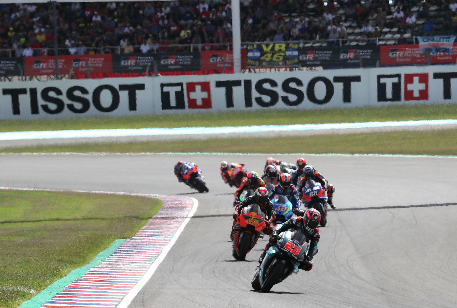 Rookie Oliveira pushing Pol for top KTM honours
