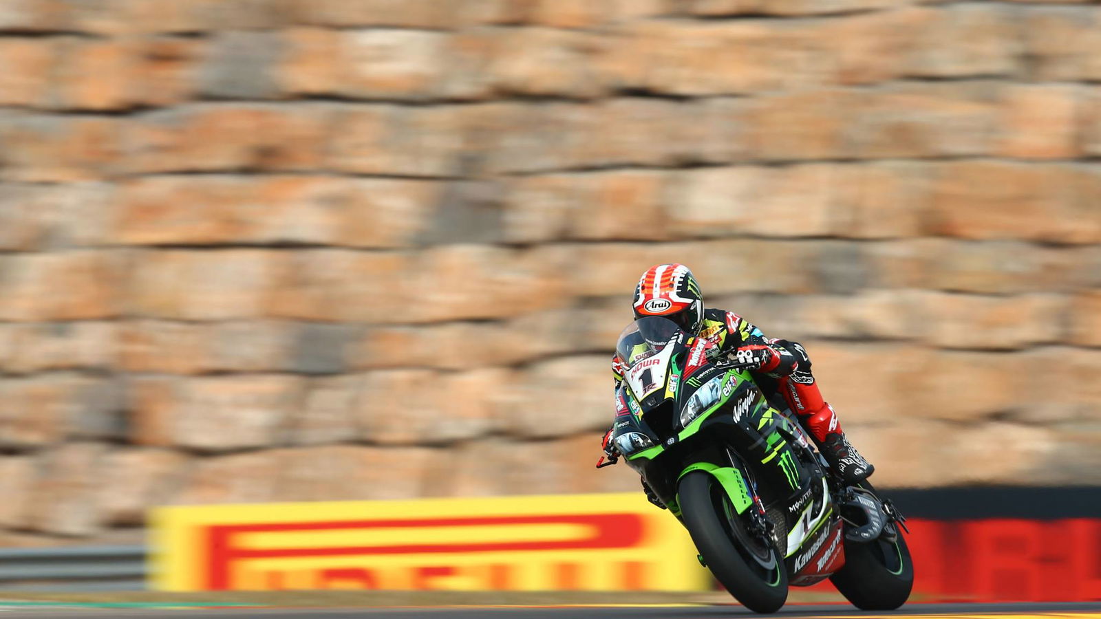 Rea strikes back to lead FP3 from Sykes
