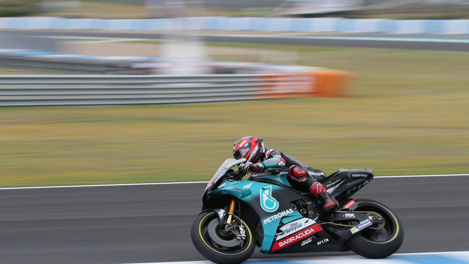 Quartararo stuns for historic pole in Petronas Yamaha 1-2!