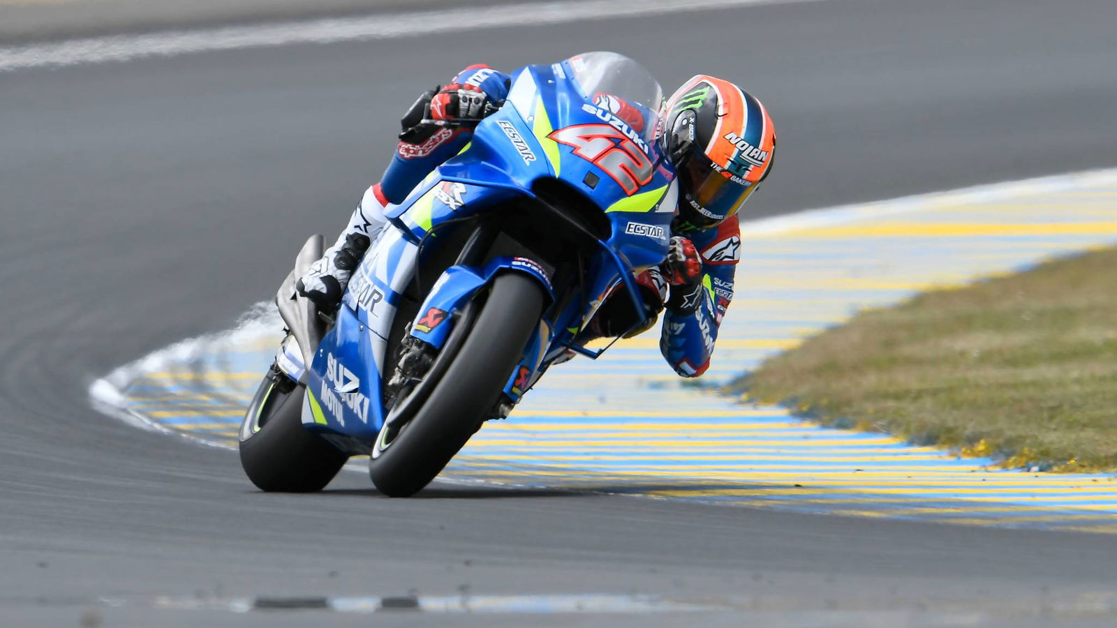 Rins hands over helmet in marshal tribute