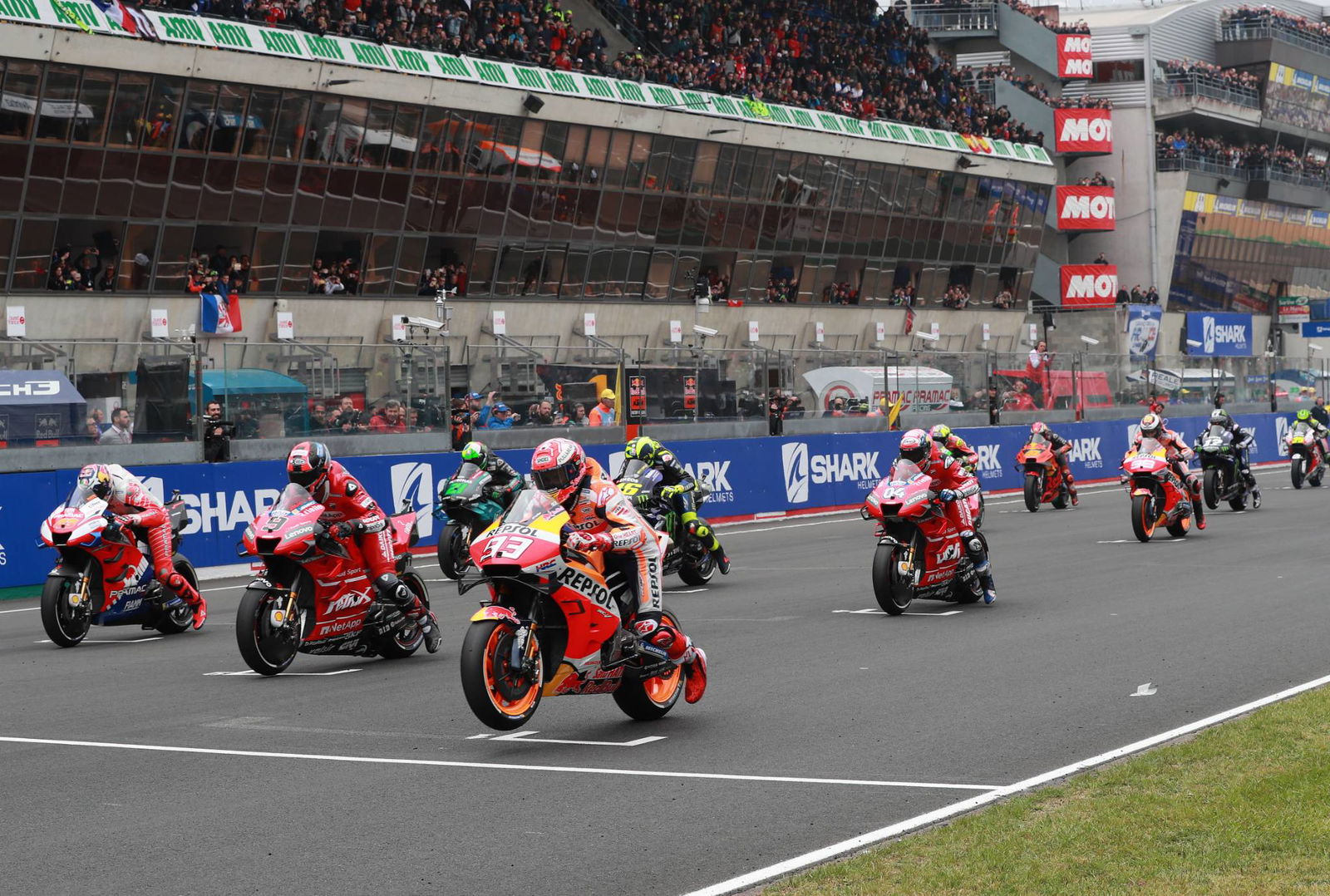 Mir, Abraham suffer warm-up lap mishap