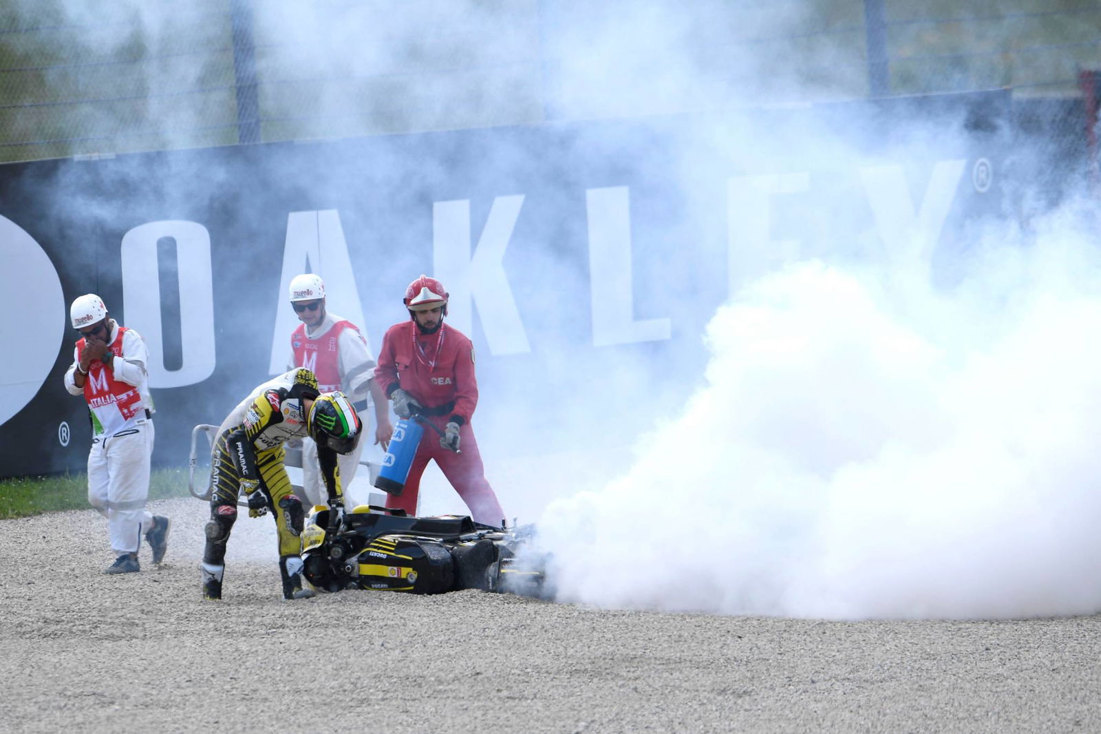 Mir scores points despite Rossi contact