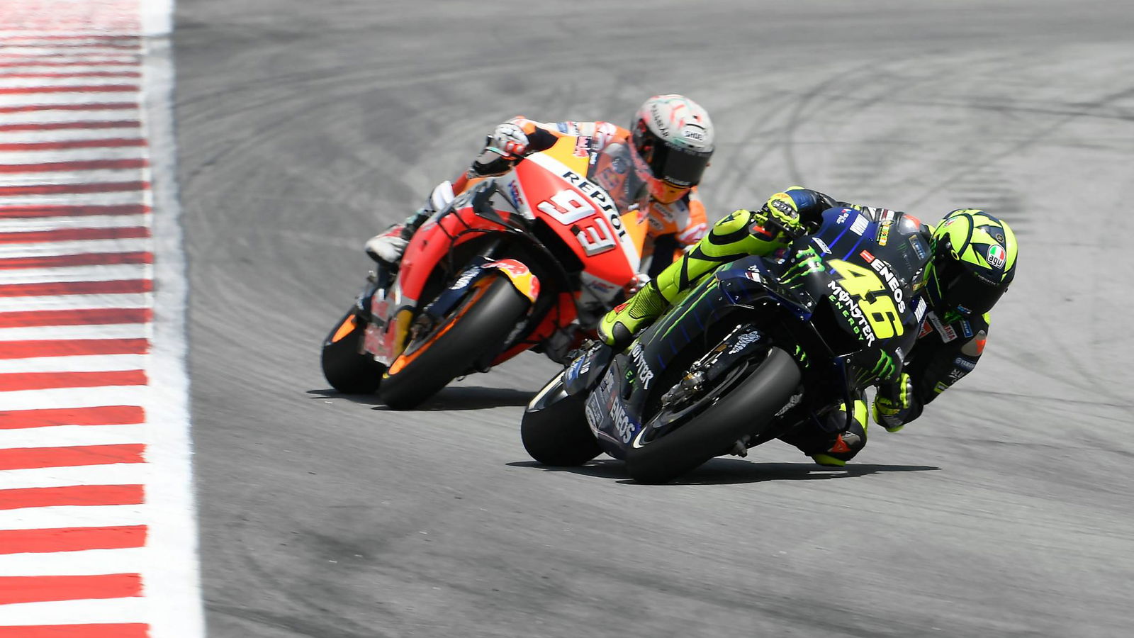 Rossi: Marquez not only fast, but clever…