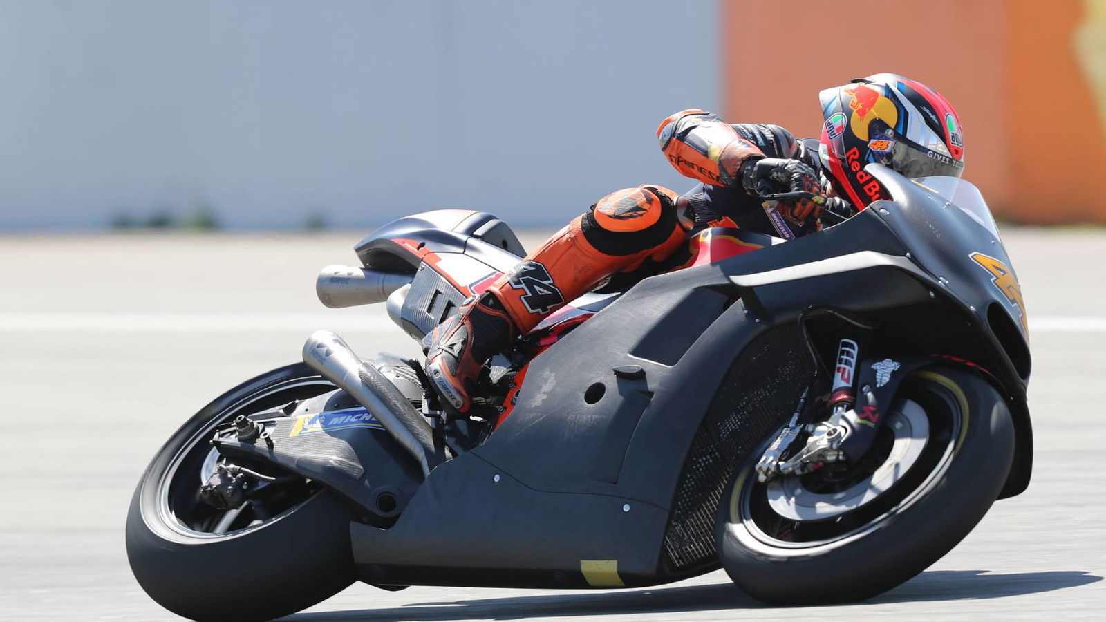 Tech3 to get 'something a bit different' at Assen?