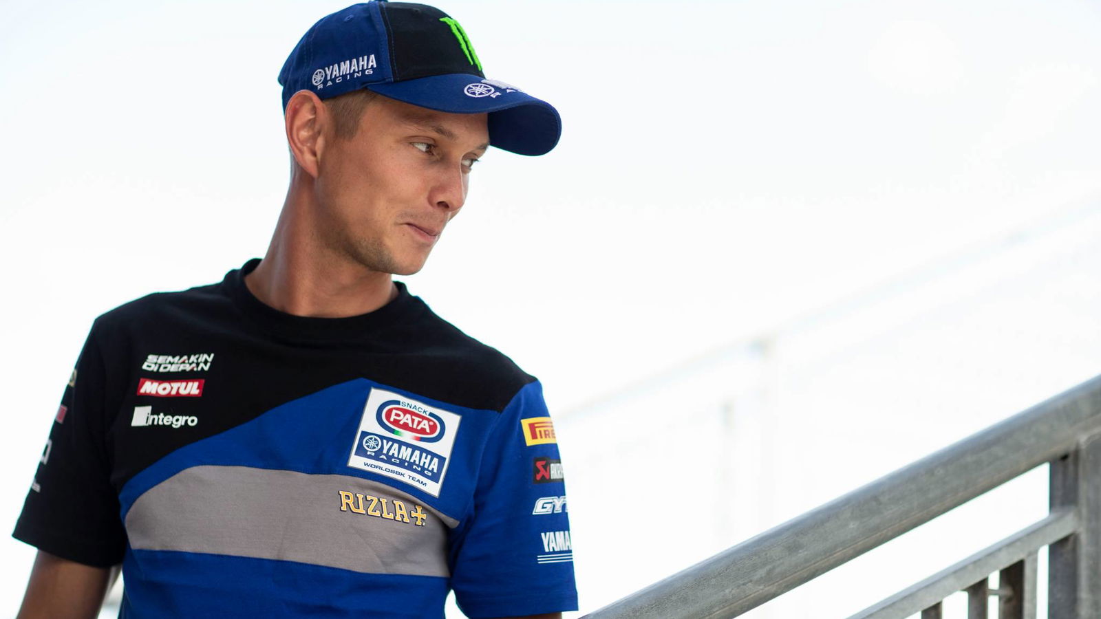 van der Mark undergoes surgery, return date uncertain
