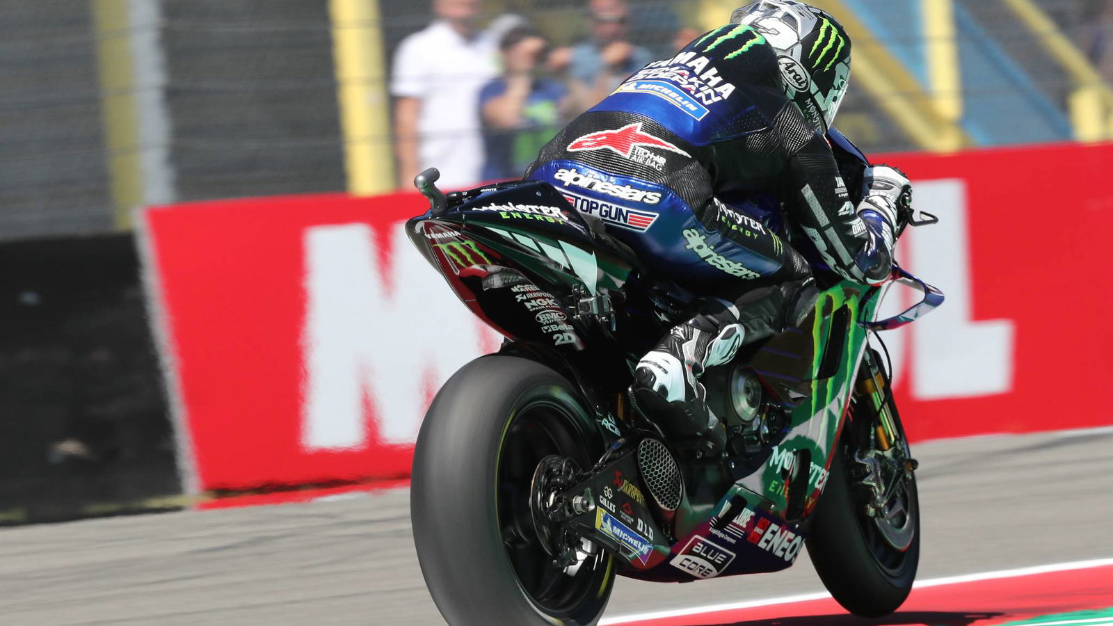 Vinales fastest, keeping head down