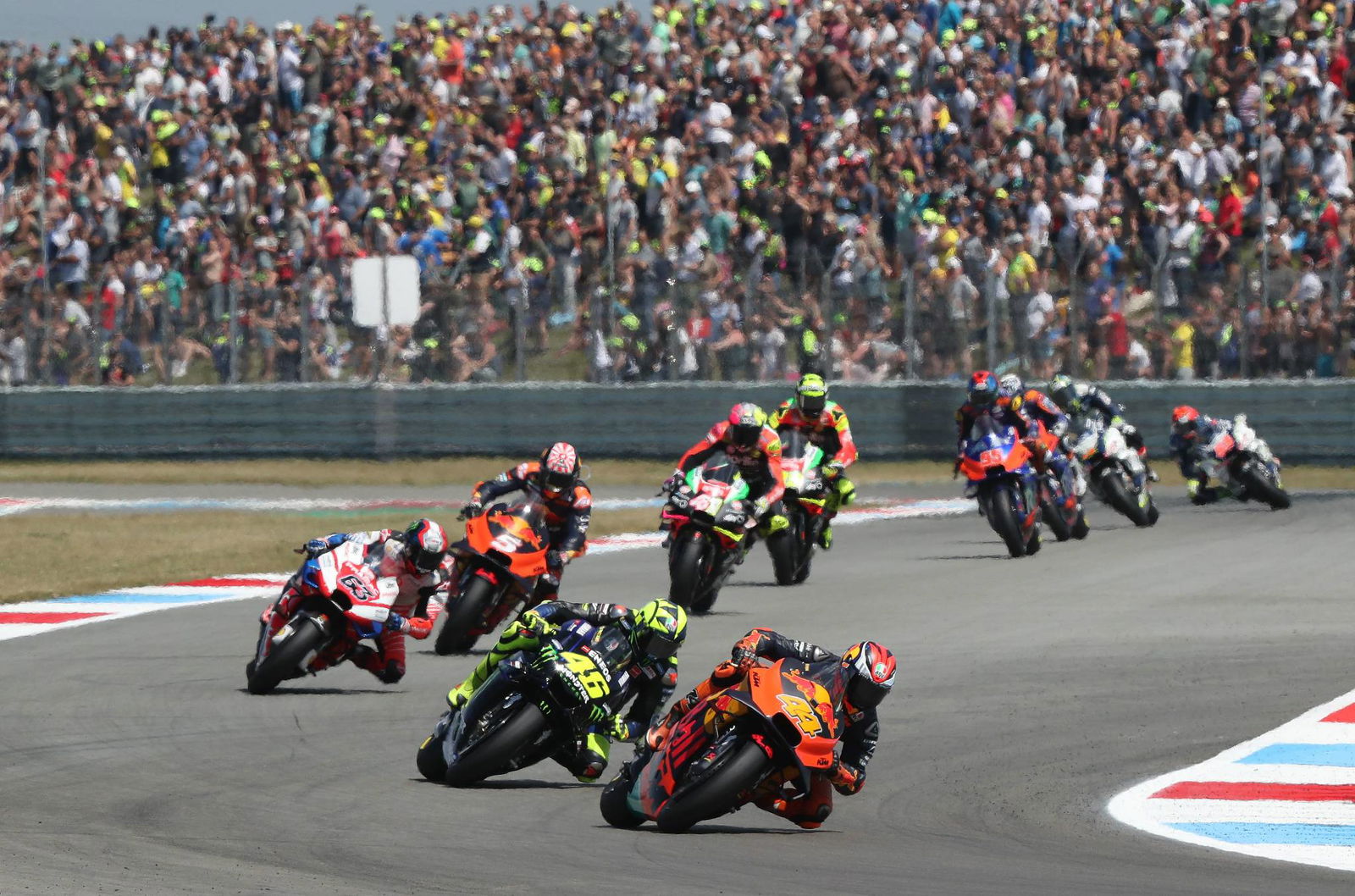 Syahrin set for carbon swingarm in Germany?