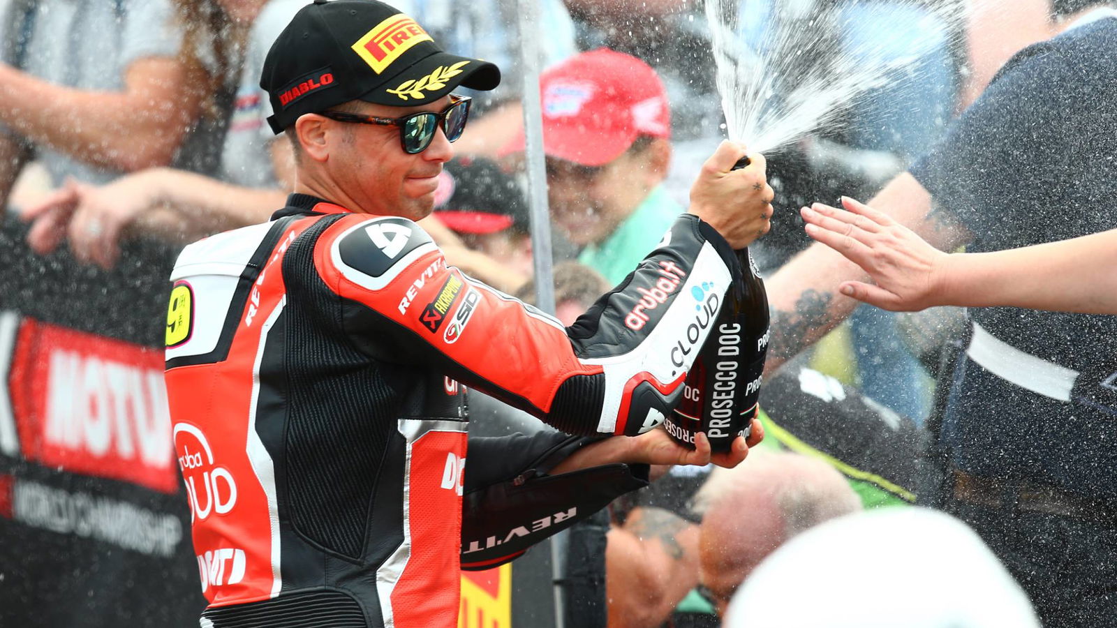 Bautista feels the strain in ‘fight with bike’ at Donington