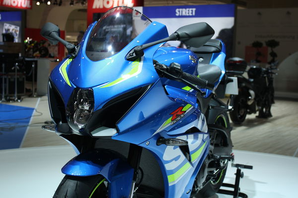 Suzuki GSX-R1000 walkaround video