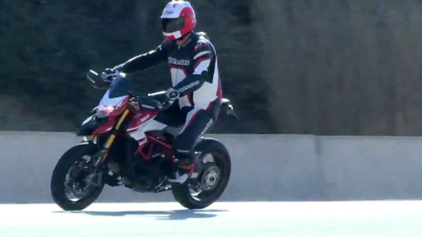 Ducati Hypermotard 939