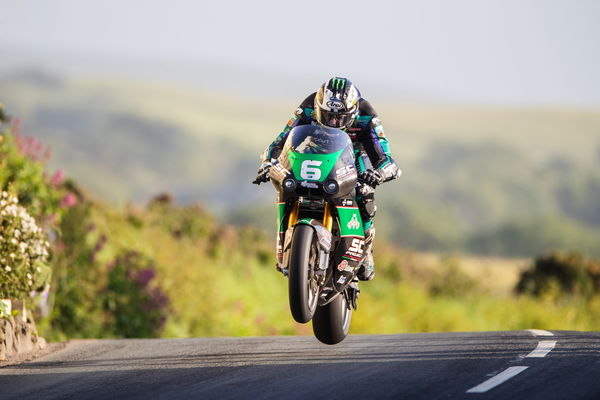 Michael Dunlop Breaks Uncle Joey’s all Time TT Win Record