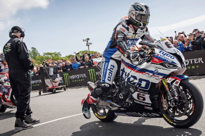 Michael Dunlop, IOMTT race start.