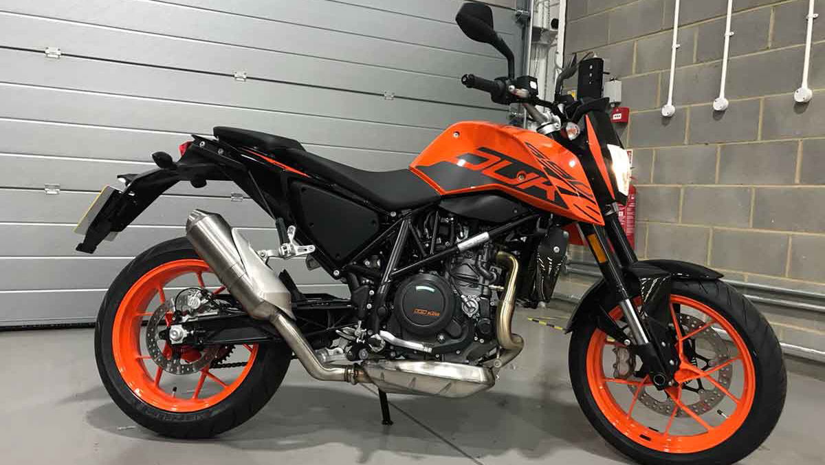 2018 long term fleet – Laura’s KTM 690 Duke