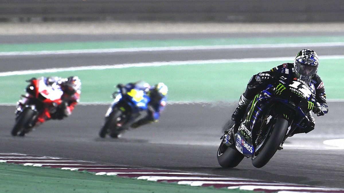 2021 Qatar MotoGP | Vinales takes home the W after battling from 8th