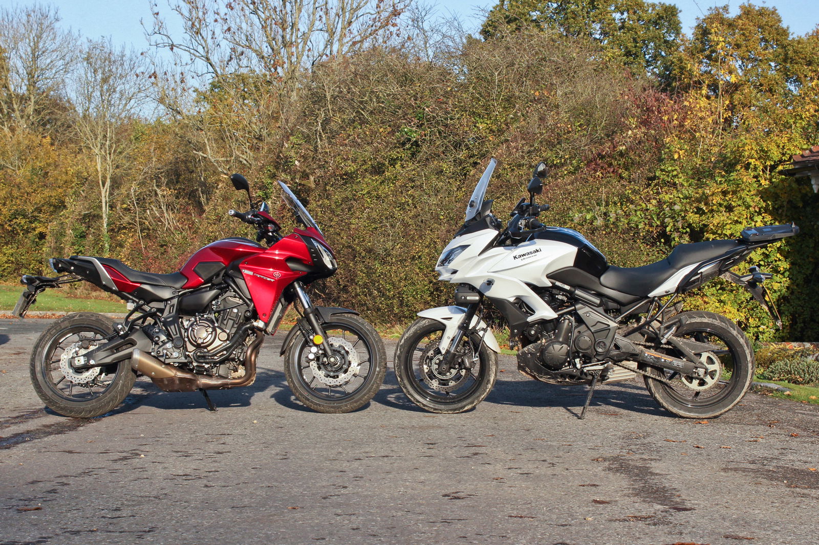 Honda Africa Twin vs BMW R1200GS Adventure video review