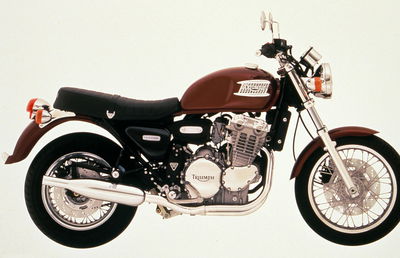 triumph-thunderbird-1995-5.jpg