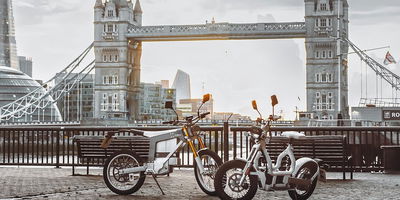 Cake two-wheelers in London