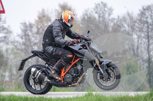 Updated KTM 1290 Super Duke