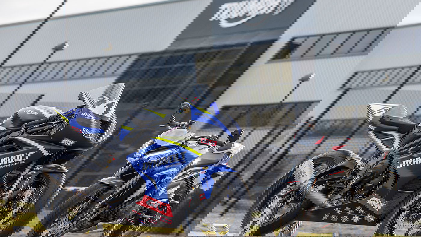 it-dynavolt-triumph-racing_60893517a362d.jpg