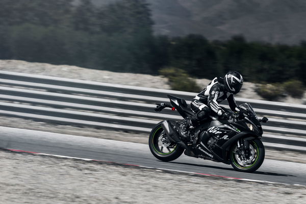 2018 Kawasaki ZX-10RR revealed