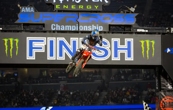 Ken Roczen, 2022 Anaheim 1 Supercross. - Honda Racing Corporation