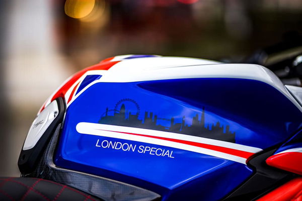 mv agusta dragster london tank