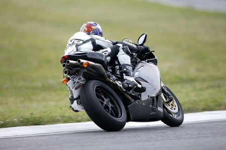 First Ride: 2006 MV Agusta F4 1000R