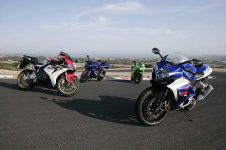 2007 CBR1000RR v ZX-10R v GSX-R1000 v R1