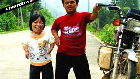 World's shortest biker?
