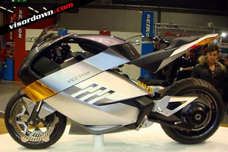 Street legal ZZR1400 clocks 215mph!