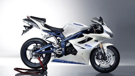 First Look: Triumph Daytona 675SE