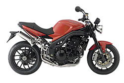 Road test: Aprilia Tuono vs. Triumph Speed Triple