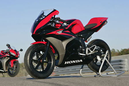 First Look: 2009 Honda NSF100