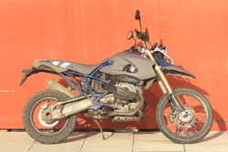 Looking For Travis: KTM 990, Transalp, BMW HP2