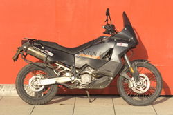 Looking For Travis: KTM 990, Transalp, BMW HP2