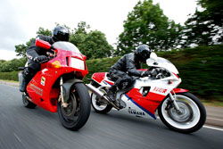 Class of '93: Ducati 888 SP5 vs Yamaha OW01