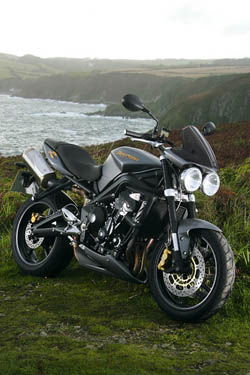 First Ride: 2008 Triumph Street Triple R