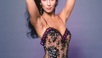 Cher to marry Hells Angel toyboy